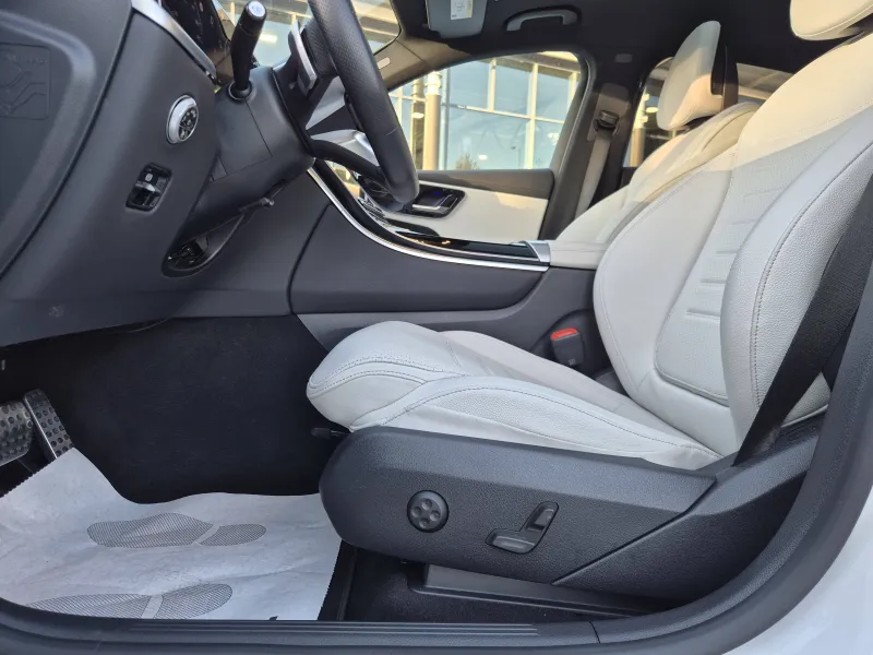 Image secondaire du véhicule 17