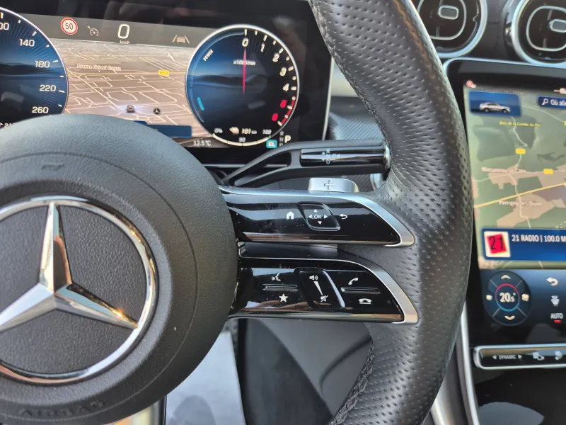 Image secondaire du véhicule 22