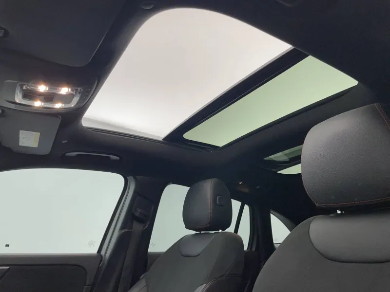 Image secondaire du véhicule 36