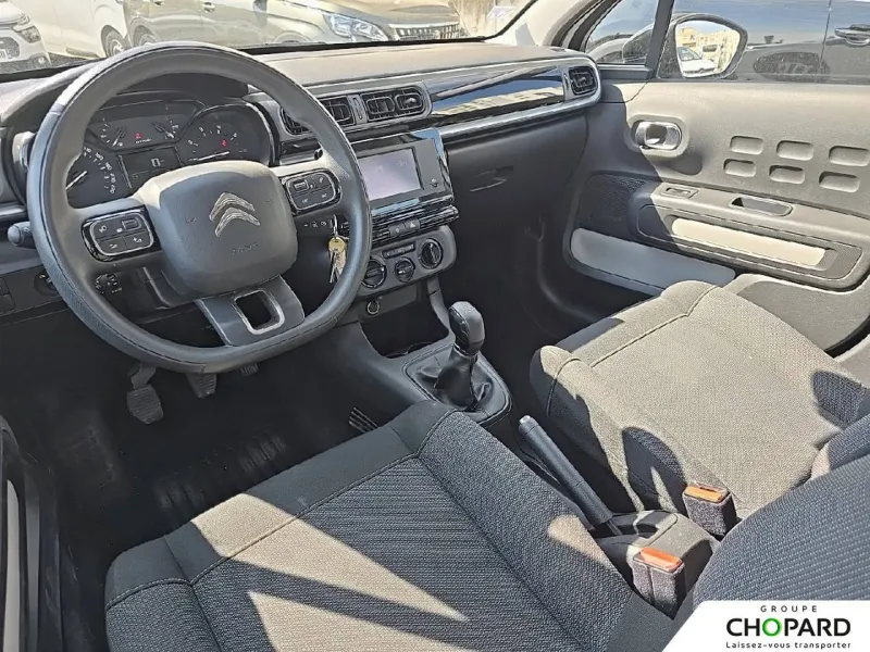 Image secondaire du véhicule 11