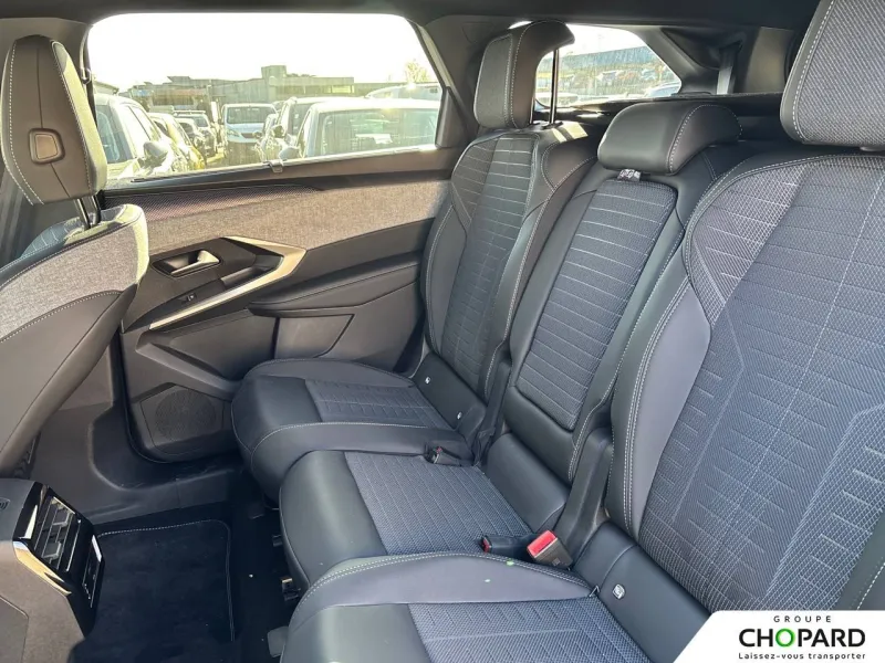 Image secondaire du véhicule 28