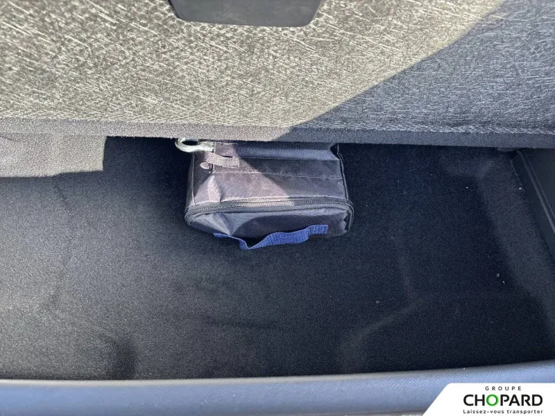 Image secondaire du véhicule 31