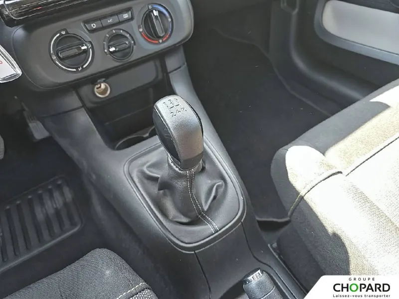 Image secondaire du véhicule 19