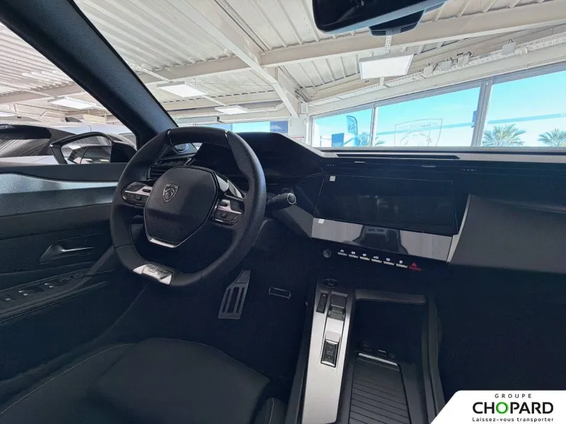 Image secondaire du véhicule 10