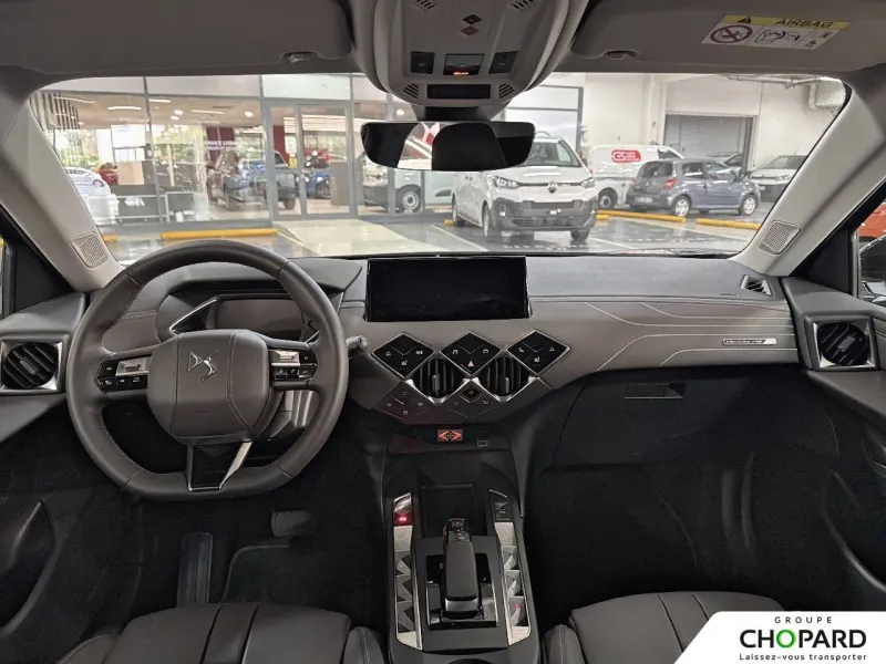 Image secondaire du véhicule 9