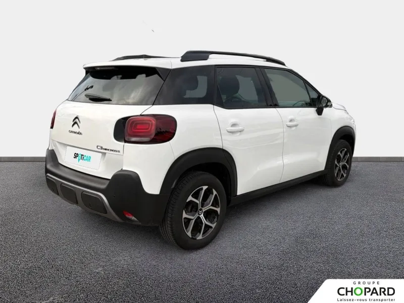 Image secondaire du véhicule 9