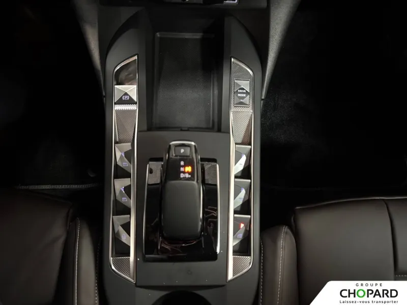 Image secondaire du véhicule 12