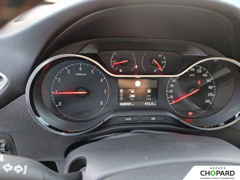 Image secondaire du véhicule 12