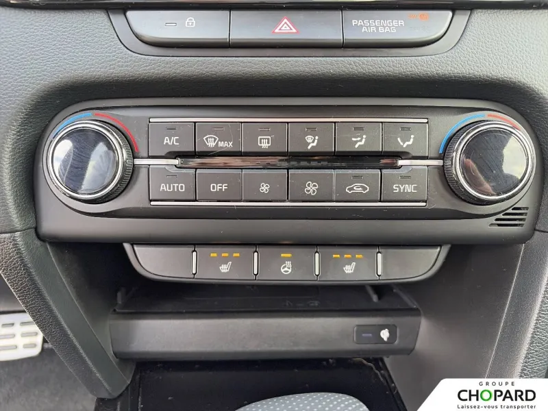 Image secondaire du véhicule 24