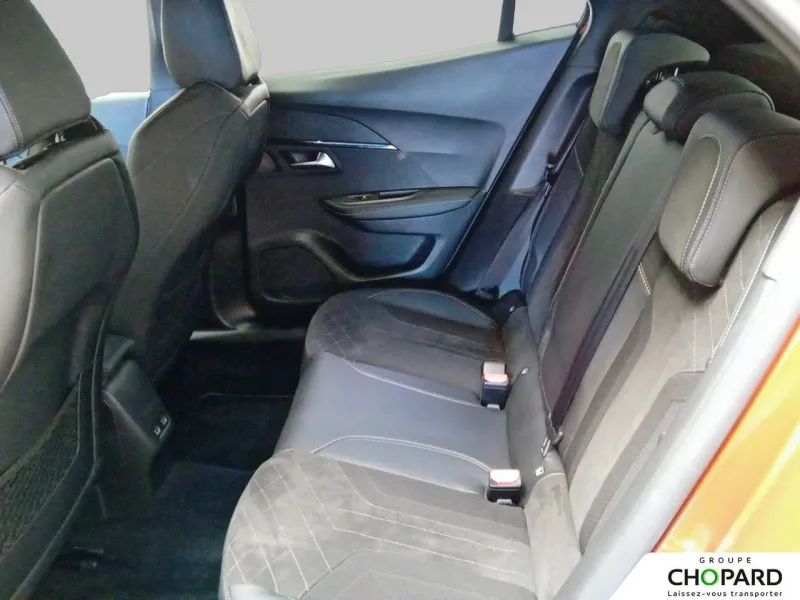 Image secondaire du véhicule 8