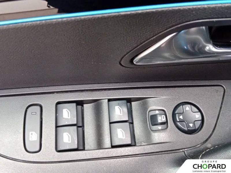 Image secondaire du véhicule 21