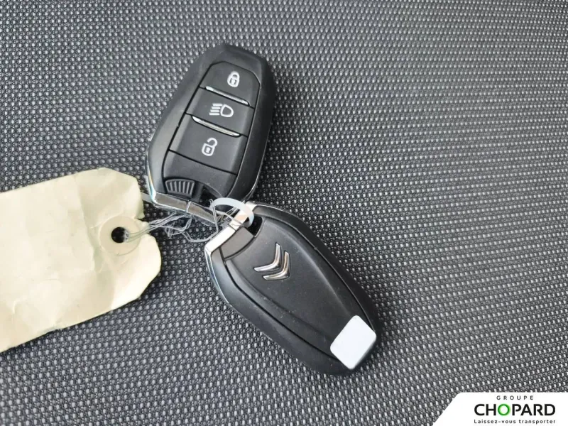 Image secondaire du véhicule 15