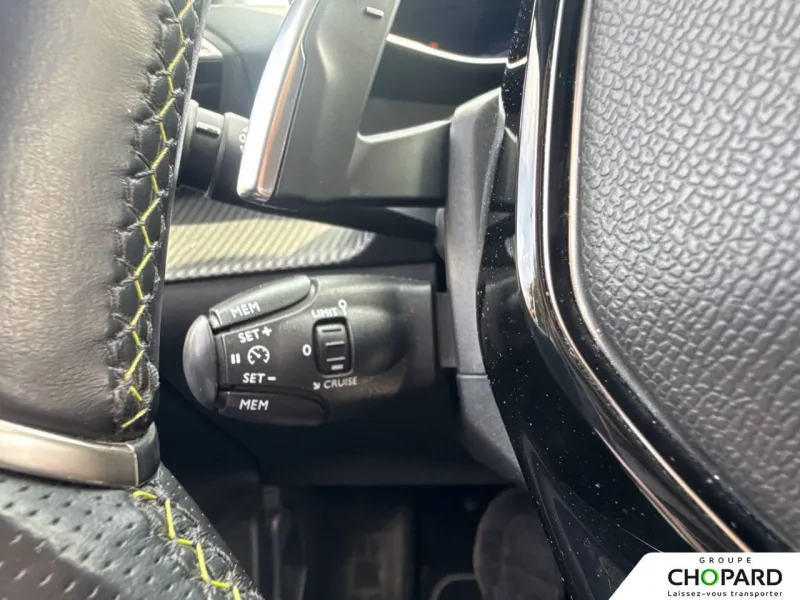 Image secondaire du véhicule 15