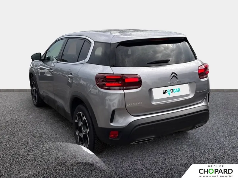 Image secondaire du véhicule 8