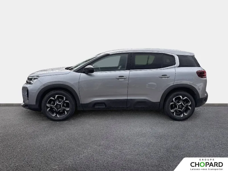 Image secondaire du véhicule 10