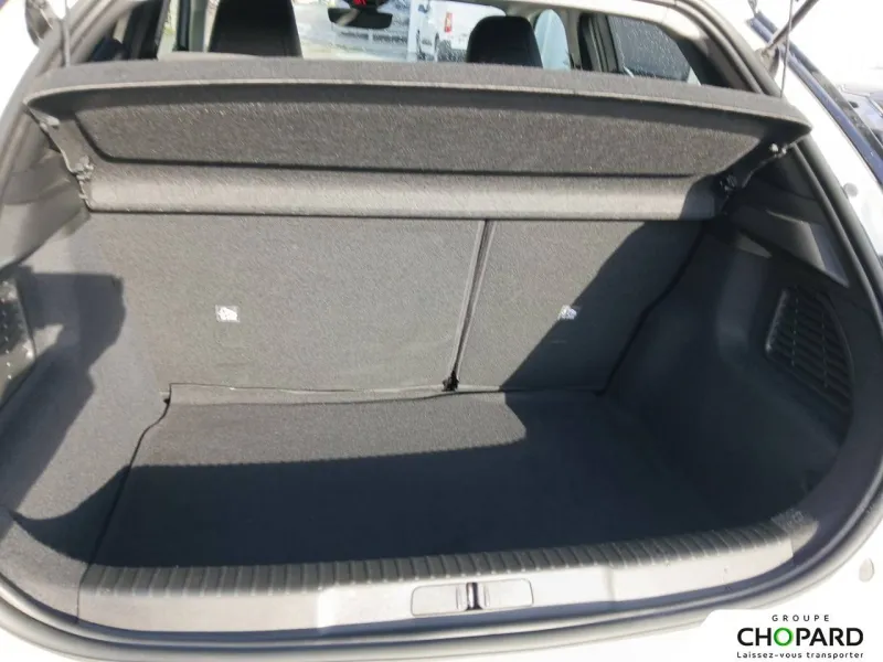 Image secondaire du véhicule 7