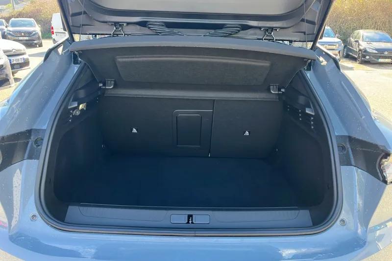 Image secondaire du véhicule 10