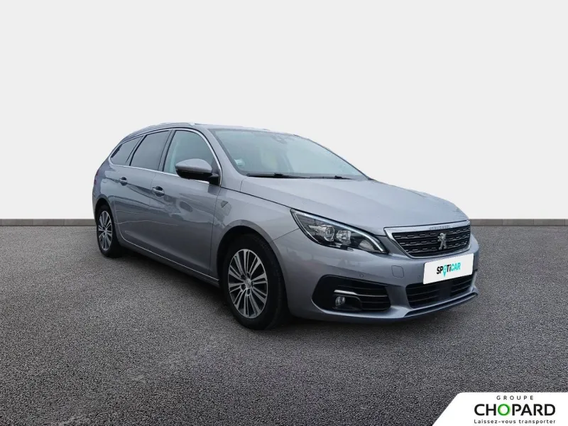 Image secondaire du véhicule 4