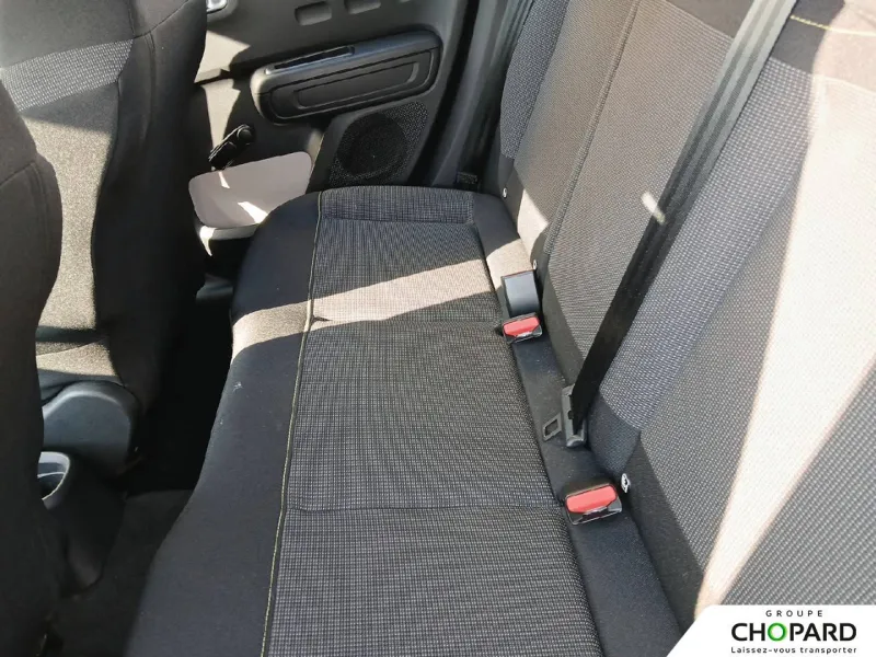 Image secondaire du véhicule 12