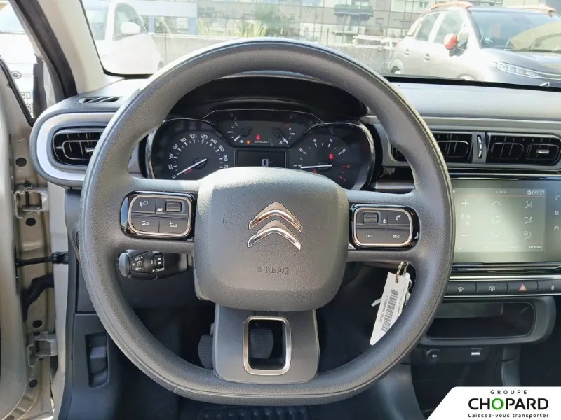 Image secondaire du véhicule 18