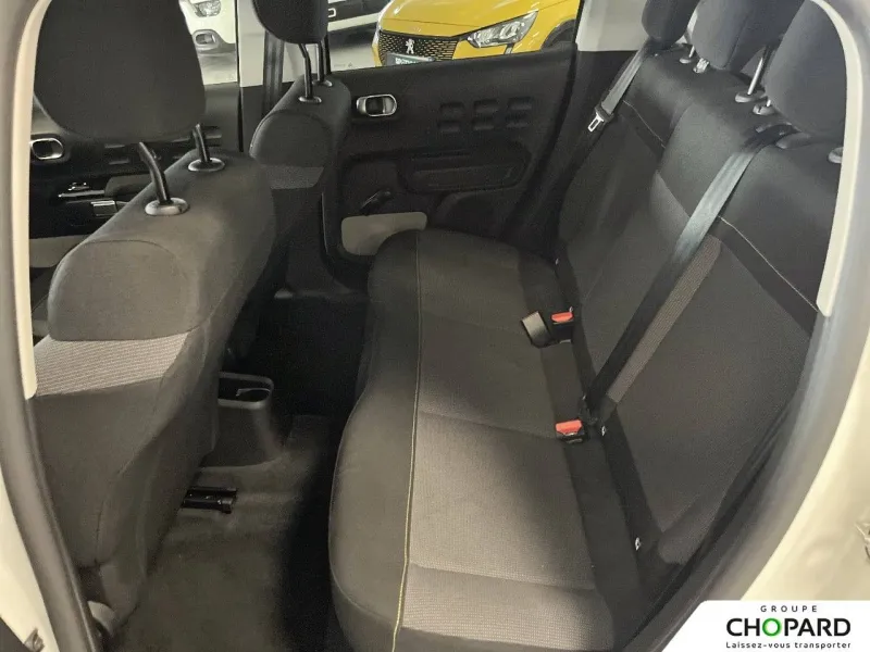 Image secondaire du véhicule 12