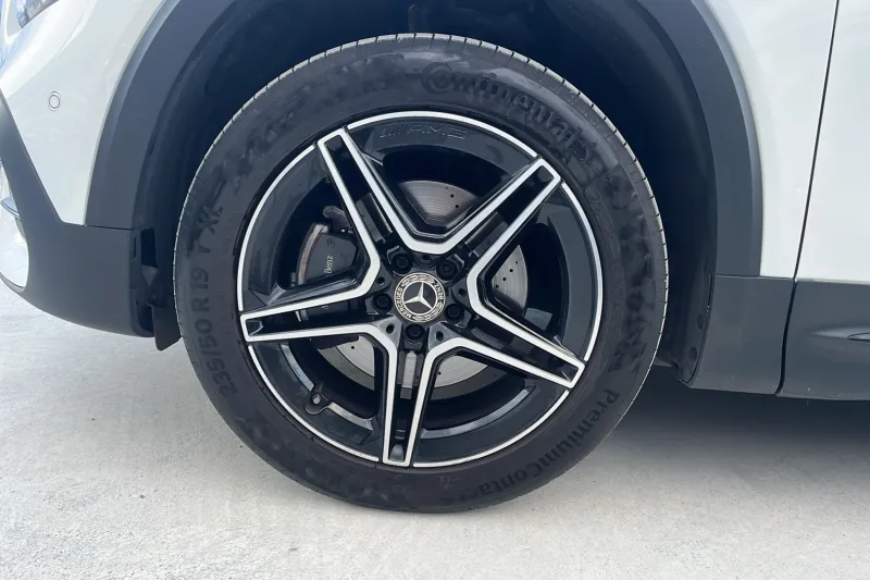 Image secondaire du véhicule 13