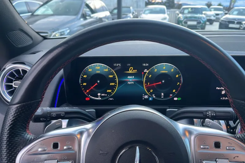 Image secondaire du véhicule 22