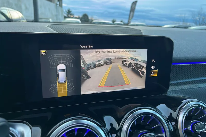 Image secondaire du véhicule 31