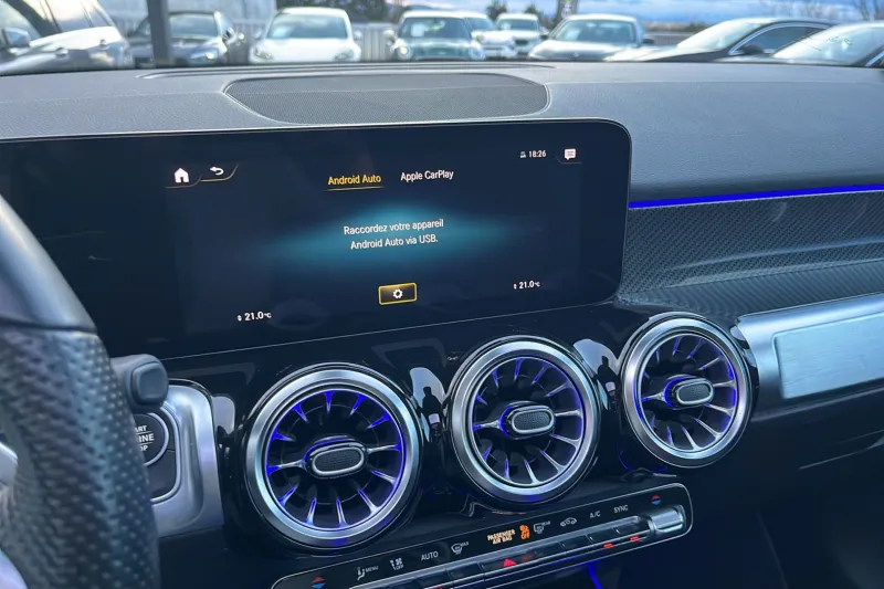 Image secondaire du véhicule 32