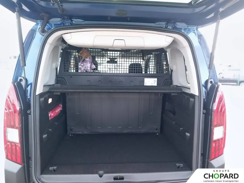 Image secondaire du véhicule 9