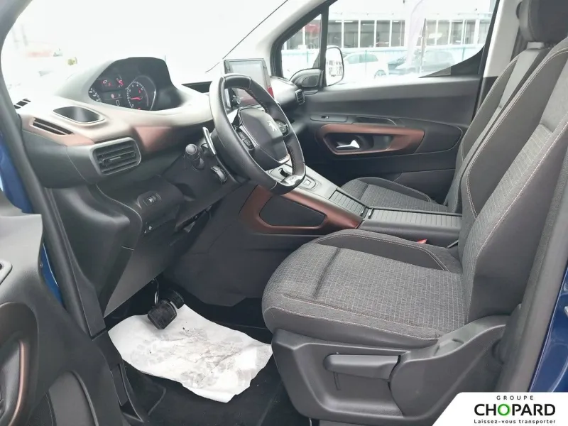 Image secondaire du véhicule 12