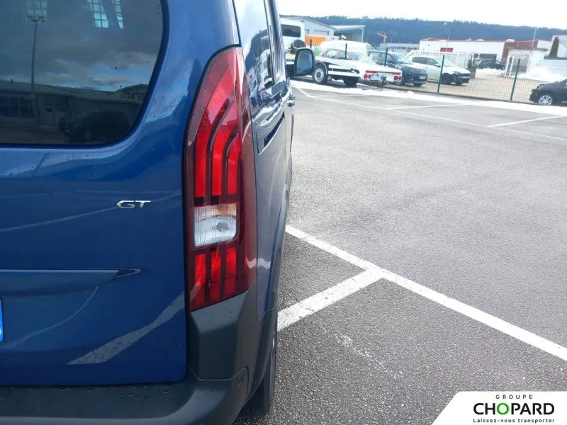 Image secondaire du véhicule 24