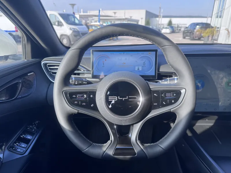 Image secondaire du véhicule 14