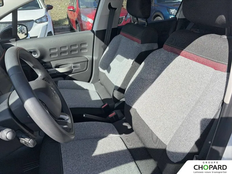 Image secondaire du véhicule 12