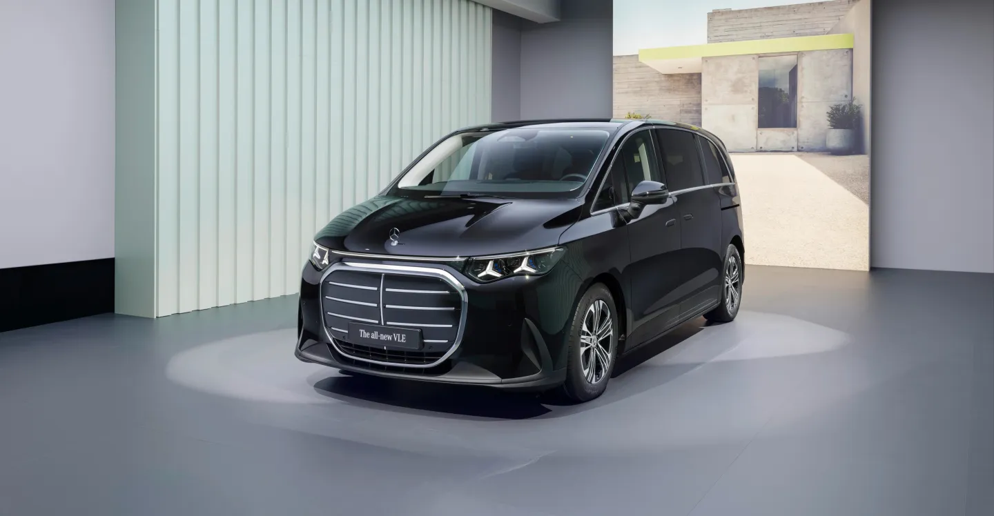 Mercedes VLE : Face avant