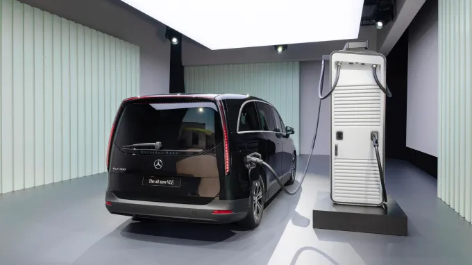 Mercedes VLE : En recharge