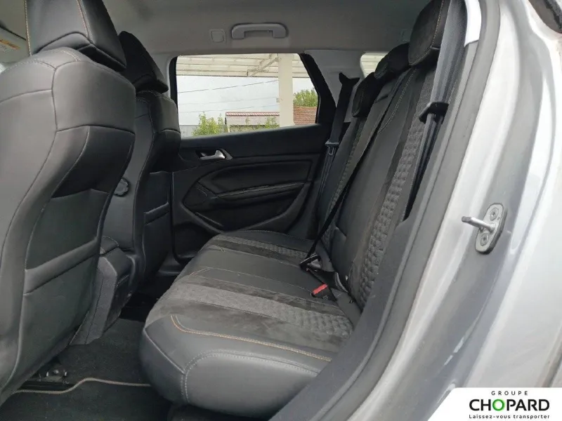 Image secondaire du véhicule 12