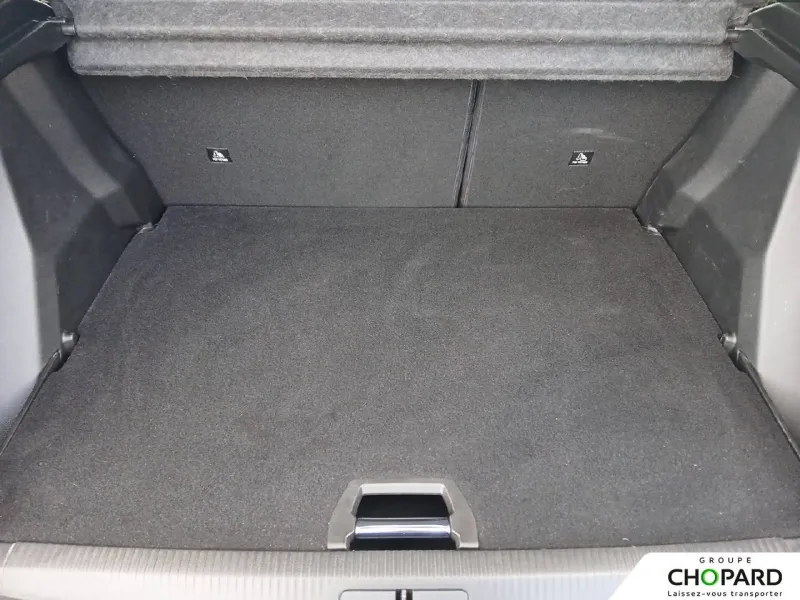 Image secondaire du véhicule 9