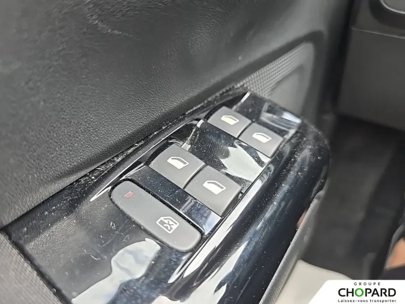 Image secondaire du véhicule 15