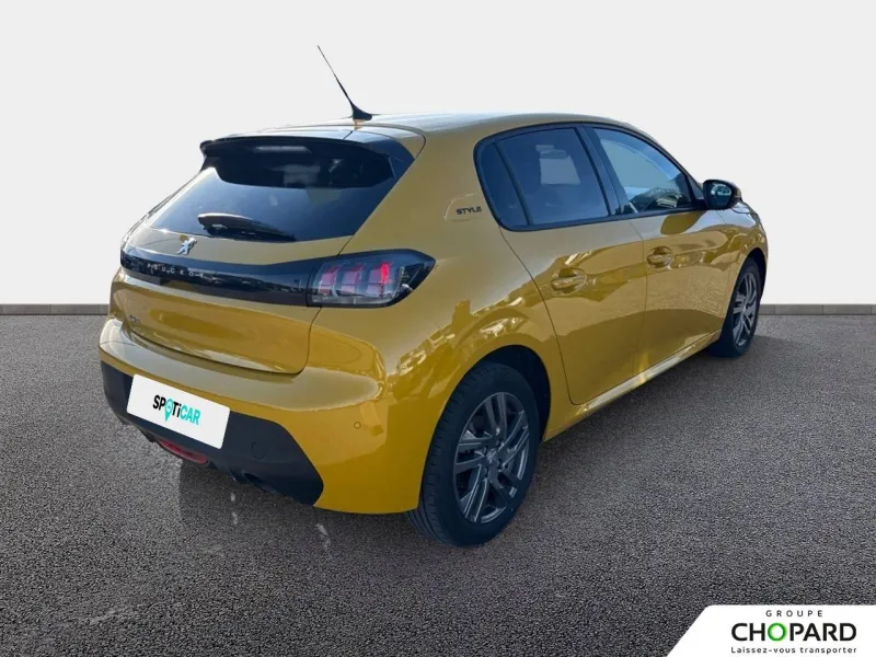 Image secondaire du véhicule 4