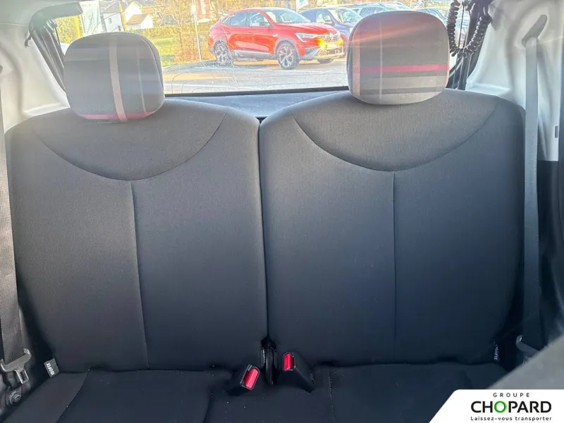 Image secondaire du véhicule 12