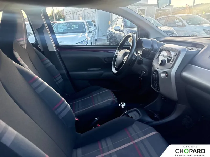 Image secondaire du véhicule 14