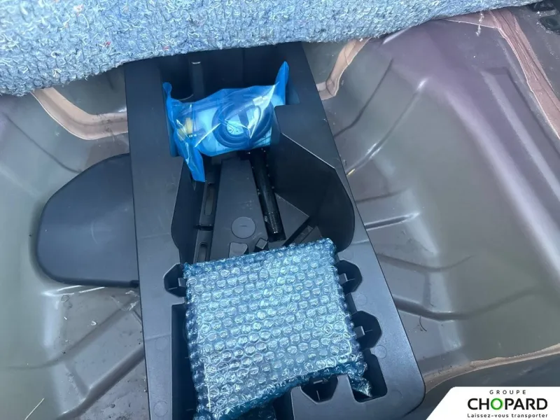 Image secondaire du véhicule 27