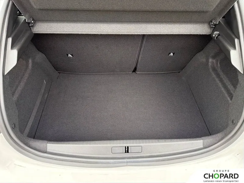 Image secondaire du véhicule 7