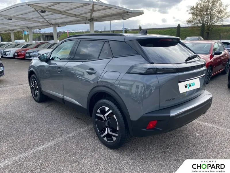 Image secondaire du véhicule 8