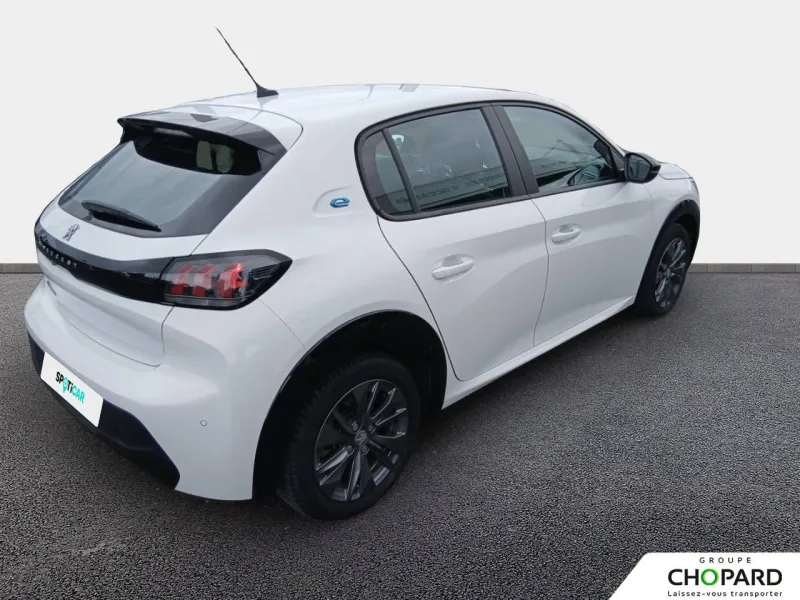 Image secondaire du véhicule 4