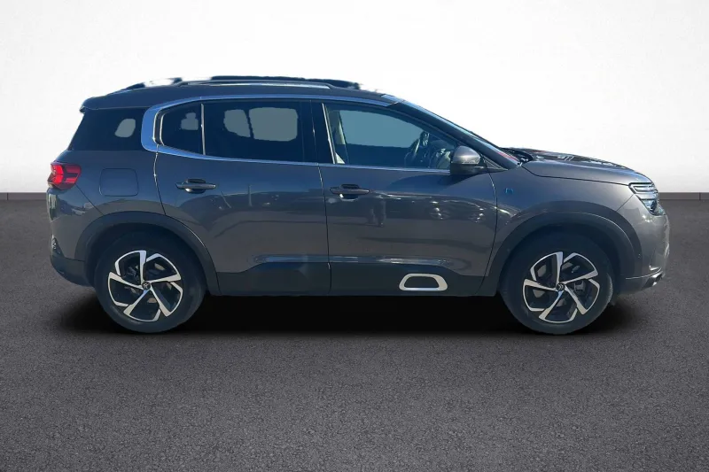 Image secondaire du véhicule 8