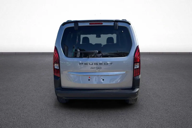 Image secondaire du véhicule 6