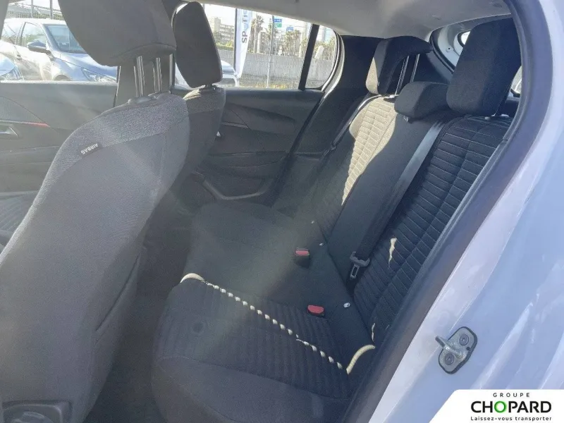 Image secondaire du véhicule 12