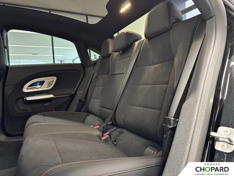 Image secondaire du véhicule 18